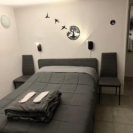Chez Pascal Et Louna Au Calme Avec Jacuzzi ! Proche Paris Et Rer B Et Cdg Aeroport Апартаменты *