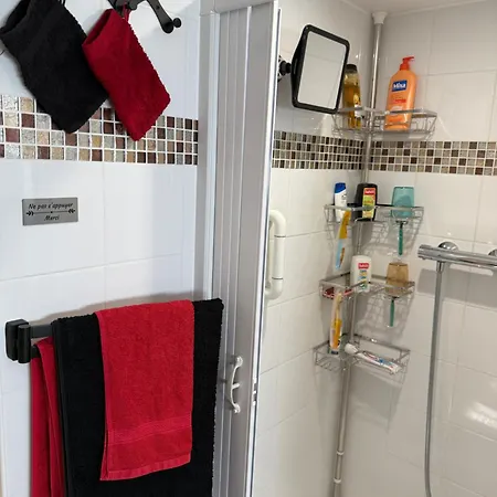 Apartament Chez Pascal Et Louna Au Calme Avec Jacuzzi ! Sevran